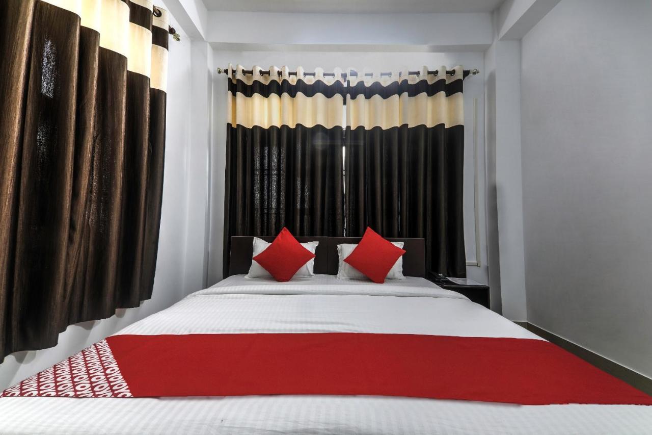 Oyo 13927 Green View Guest House Dispur Bagian luar foto